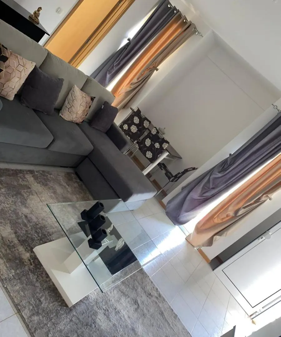 Apartment 3 Minutes From Nelson Mandela Airport Praia