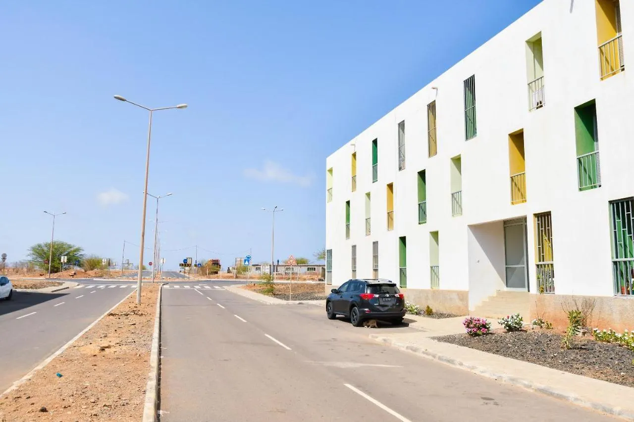 Apartment 3 Minutes From Nelson Mandela Airport Praia